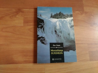 MENTALITATEA SUEDEZA - AKE DAUN foto