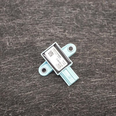 Senzor de impact dreapta față AUDI Q5 8R 2012 OEM: 8K0955557C | 3523016 foto