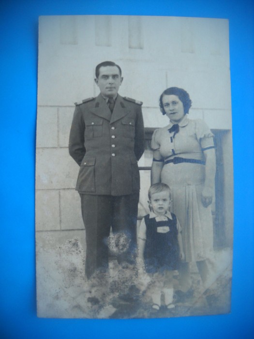 HOPCT 435 KX MILITAR CU FAMILIA -1939 RAMNICU VALCEA-FOTOGRAFIE VECHE TIP CP