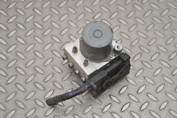 Pompa ABS MAZDA MX-5 III NC 2013 OEM: 0611121257,k3239,0265235616 17702136