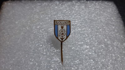 Insigna Solvay Uioara foto