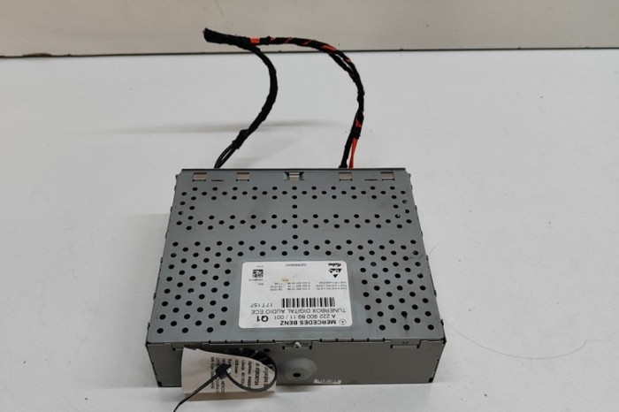Unitate de control tuner DAB MERCEDES-BENZ C Coupe C205 2017 OEM: A2229008911,A2229027009,A2229027109,A2228203389 | 32030724