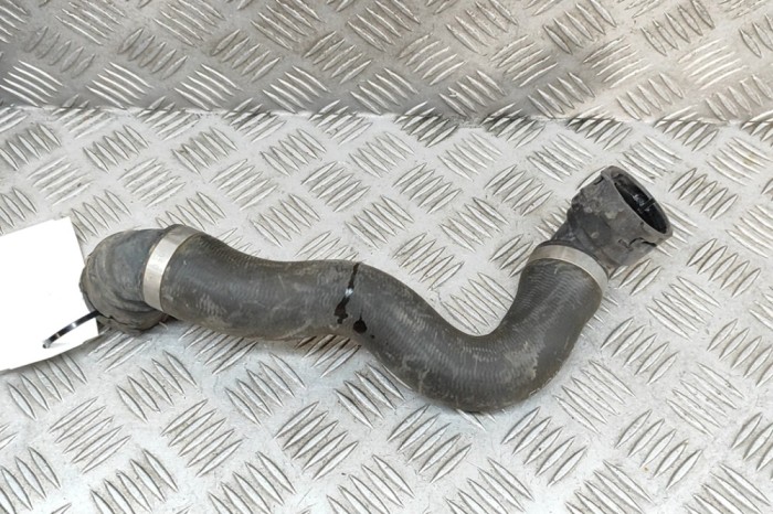 Furtun de lichid de răcire MERCEDES-BENZ C T-Model S205 2014 OEM: A2055013482 28589165