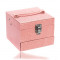 Cutie de bijuterii de culoare roz, detalii metalice &icirc;n nuanță argintie, două părți utilizabile separat