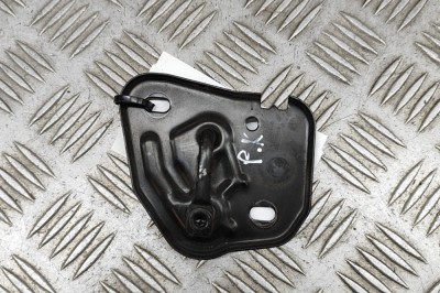 Zăvor de siguranță capota AUDI A6 4G2, C7, 4GC 2015 OEM: 4G0823186 27477849 foto