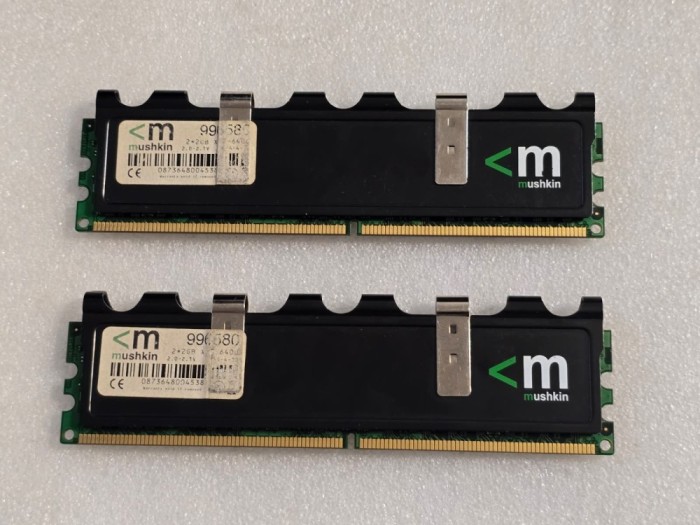 Kit memorie RAM desktop Mushkin 4GB (2x2GB) DDR2 800MHz 996580