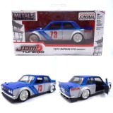Macheta Burago Datsun 510 BRE 1/34 albastru alb