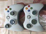 Set două controllere XBOX 360