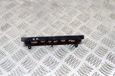 Suport prag lateral st&amp;acirc;nga spate TESLA MODEL S 2016 OEM: 1003691-00-B 13948113 foto