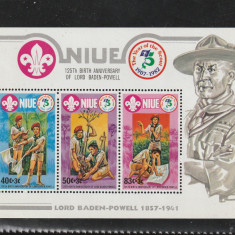 Niue 1983-Cercetasi,Comemorare Baden-Powell,,bloc 3 val.dantelate,MNH,Mi.Bl.64