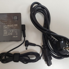 Incarcator Laptop, Asus, ZenBook U500V, 90W, 19V, 4.74A, cu pin central, mufa 4.5x3.0mm