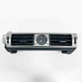 Gura de ventilație planșa de bord LEXUS IS III _E3_ 2016 OEM: 55670-53081,55670-53150,55670-53080,55670-53090,55688-53010,55670-53140 10620918