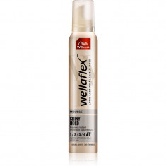 Wella Wellaflex Shiny Hold spuma pentru stralucire 200 ml