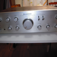 Amplificator Kenwood KA-601 , 2 x 60 W - 8Ω, 2 masti la butoane compatibile