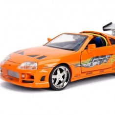 Macheta Toyota Supra cu figurina, Fast and Furious, scara 1/24, Jada, +8 ani