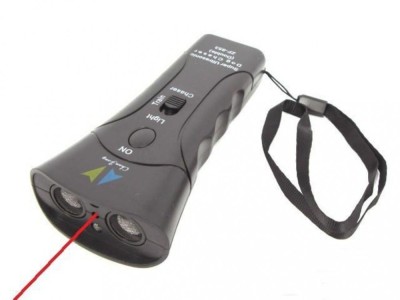 Aparat cu ultrasunete impotriva cainilor Super Ultrasonic Dog Chaser foto