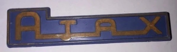 CY - Sigla Emblema din plastic dur de la aspirator vechi AJAX / Romania comunism