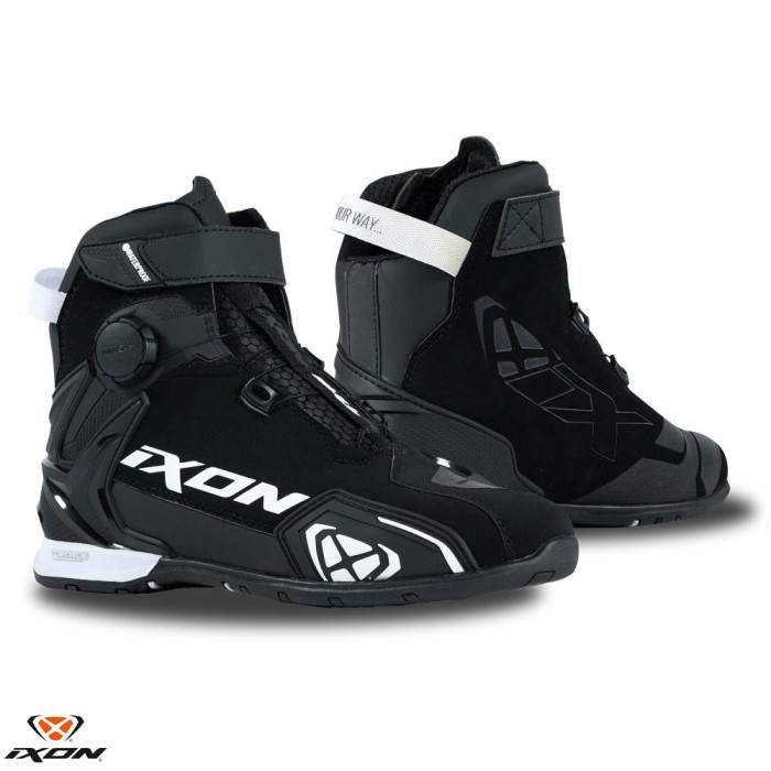 Ghete pentru scuter - motocicleta Roadster femei All Season Ixon model Bull 2 WP LS culoare: negru/alb (100% waterproof) 38
