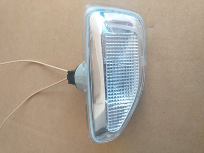Lampa semnalizare aripa fata STANGA Logan2 / completa 261651140R. Nou Renault foto