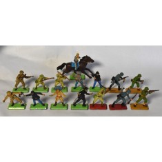 Lot 15 figurine / soldatei Britains LTD Deetail Made in England