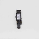 Senzor de impact st&acirc;nga spate JEEP COMMANDER XK, XH 2007 OEM: 04671779AC | 17424691