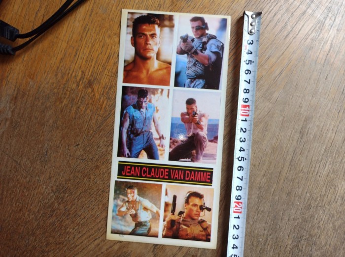 FOLII ABTIPILDE, ANII &#039;90 - EROI DE ACTIUNE- Schwarzenegger J.C. Van Damme