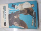 Cumpara ieftin Maestrii literaturii politiste 3 romane