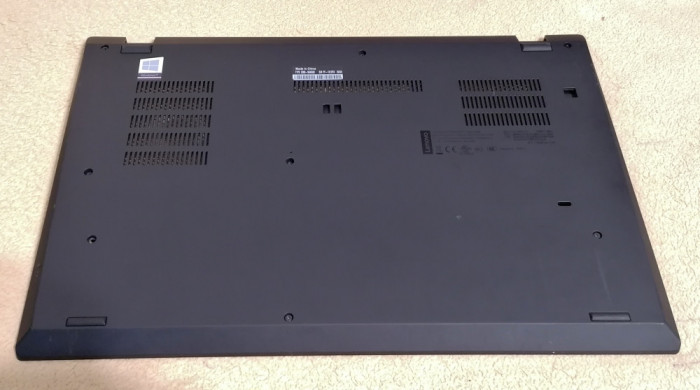 Capac base cover ThinkPad T590 (20N5) AP1AD000700