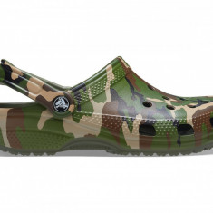 Saboti Crocs Classic Printed Camo Clog Verde - Army Green/Multi