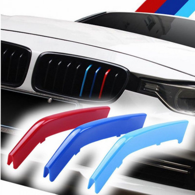 Emblema ornament plastic grila BMW M Power F30 F31 seria 3 2013-2017 foto