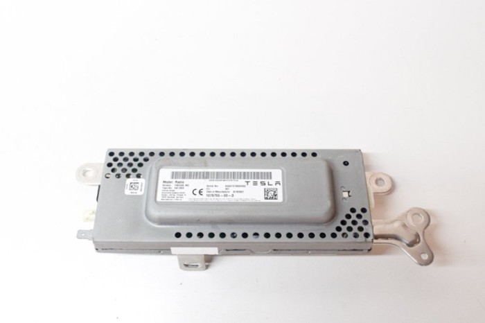 Alt modul de control TESLA MODEL 3 2021 OEM: 1079755-00-D,1079755-00-D | 14466830