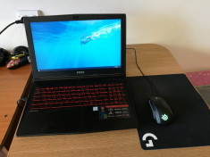 Laptop Gaming MSI foto