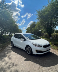 Kia ceed 136 cai foto