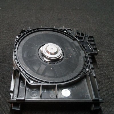 Subwoofer BMW 5 F10 2010 OEM: 9195199 | 2152843 foto