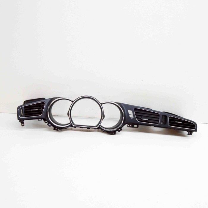 Gura de ventilație planșa de bord KIA CEE\&#039;D JD 2012 OEM: 84832-A2000,84832-A2000CR,97410-A2000WK,97480-A2000WK 17780466