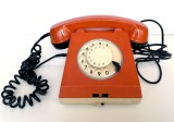 Telefon romanesc cu disc tip GS-72492, model EM-72, cu schema tehnica originala anii 70