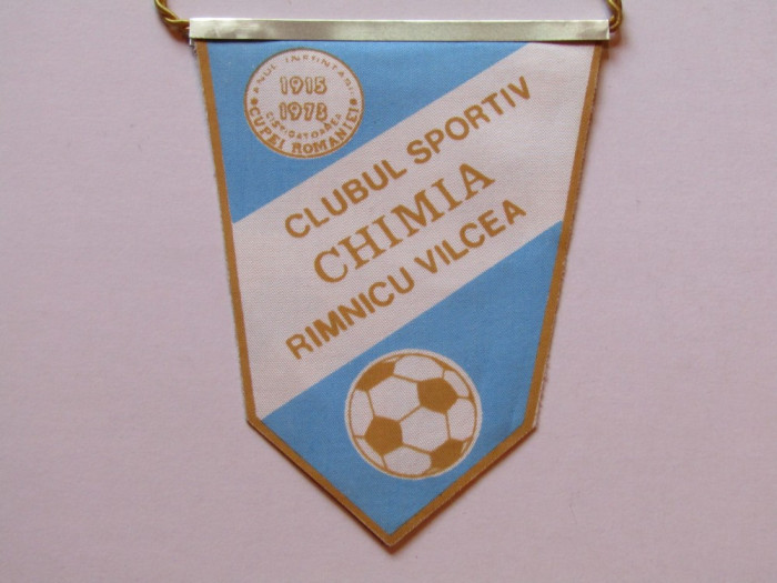 Fanion fotbal - &quot;Chimia&quot; RAMNICU-VALCEA