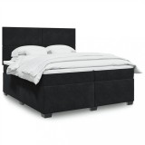 Cumpara ieftin Pat box spring cu saltea, negru, 200x200 cm, catifea