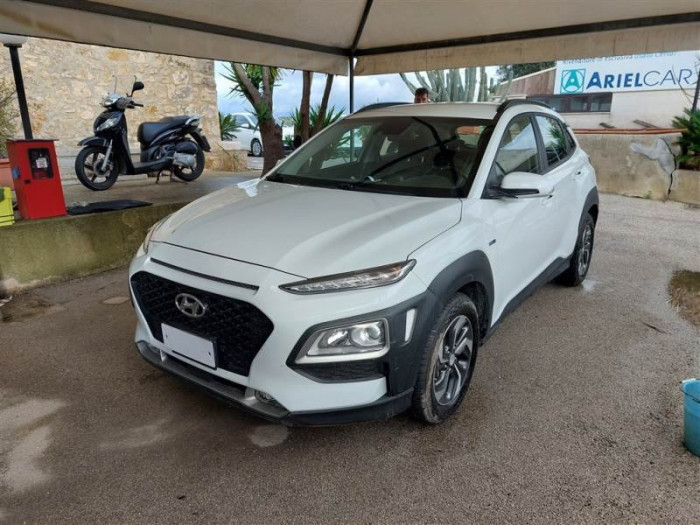 Hyundai kona benzina/hybrid 1.6