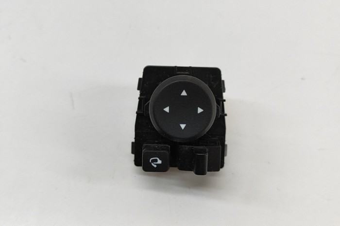 Comutator de reglare oglinda KIA SPORTAGE V NQ5 2023 OEM: 93530-R2700 | 31230141
