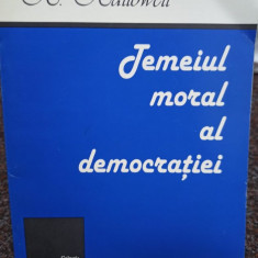 John H. Hallowell - Temeiul moral al democratiei