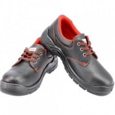 Pantofi de lucru Puno SB, marime 39, negru, piele