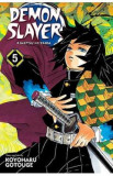 Demon Slayer: Kimetsu no Yaiba Vol.5 - Koyoharu Gotouge