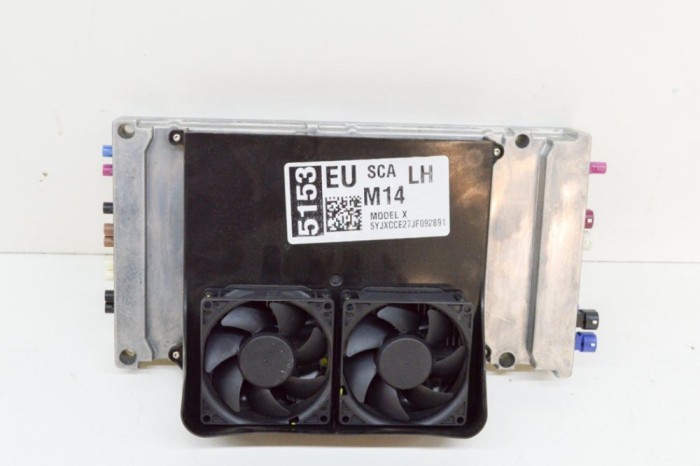 Alt modul de control TESLA MODEL X 2018 OEM: 1125800-00-F 12578020