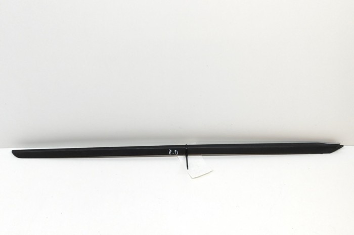 Ornament vertical parbriz dreapta VW ID.5 E39 2022 OEM: 11A854328 | 23088594