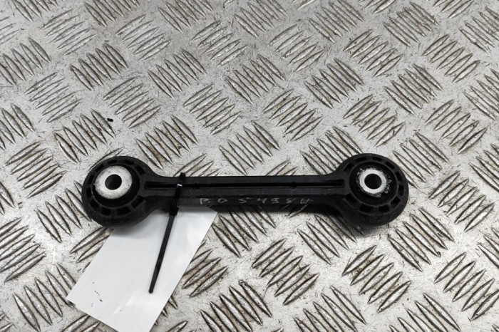 Bieleta stabilizatoare dreapta față AUDI A5 F53 2019 OEM: 8K0411317D | 31619407
