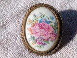 LIMOGES BROSA BUCHET de FLORI pictata manual pe PORTELAN splendida SEMNATA manopera EXCEPTIONALA stare IMPECABILA FRANTA aprox 1920