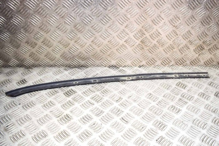 Bandou bara de protecție st&acirc;nga față CHEVROLET CAMARO 2010 OEM: 92238867 20228316