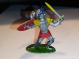 bnk jc Figurine de plastic - Domplast - cavaler cu sabie si scut