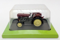 Macheta tractor Ursus C325 - 1962 scara 1:43 foto